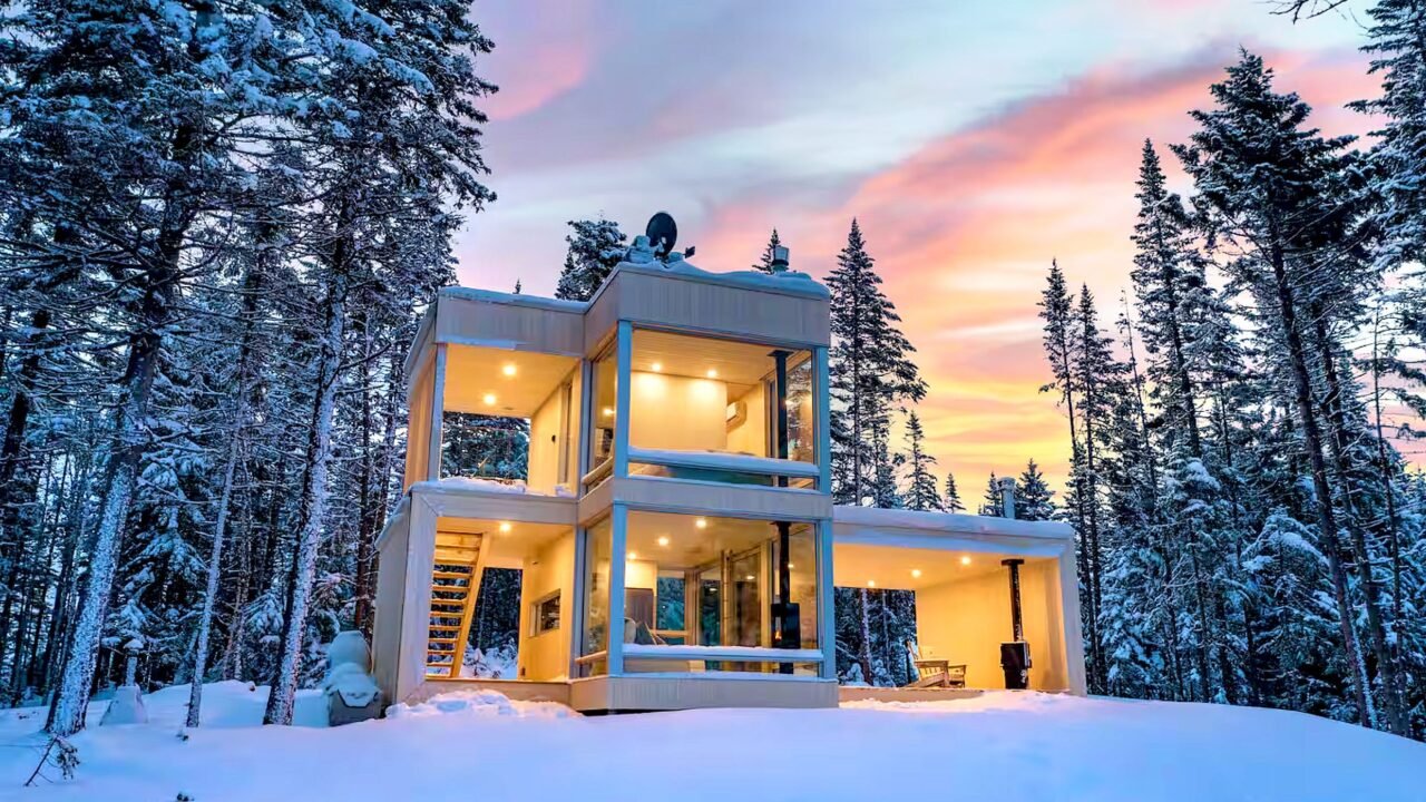 These Wintery Airbnbs Are Straight Out of a Hallmark Movie