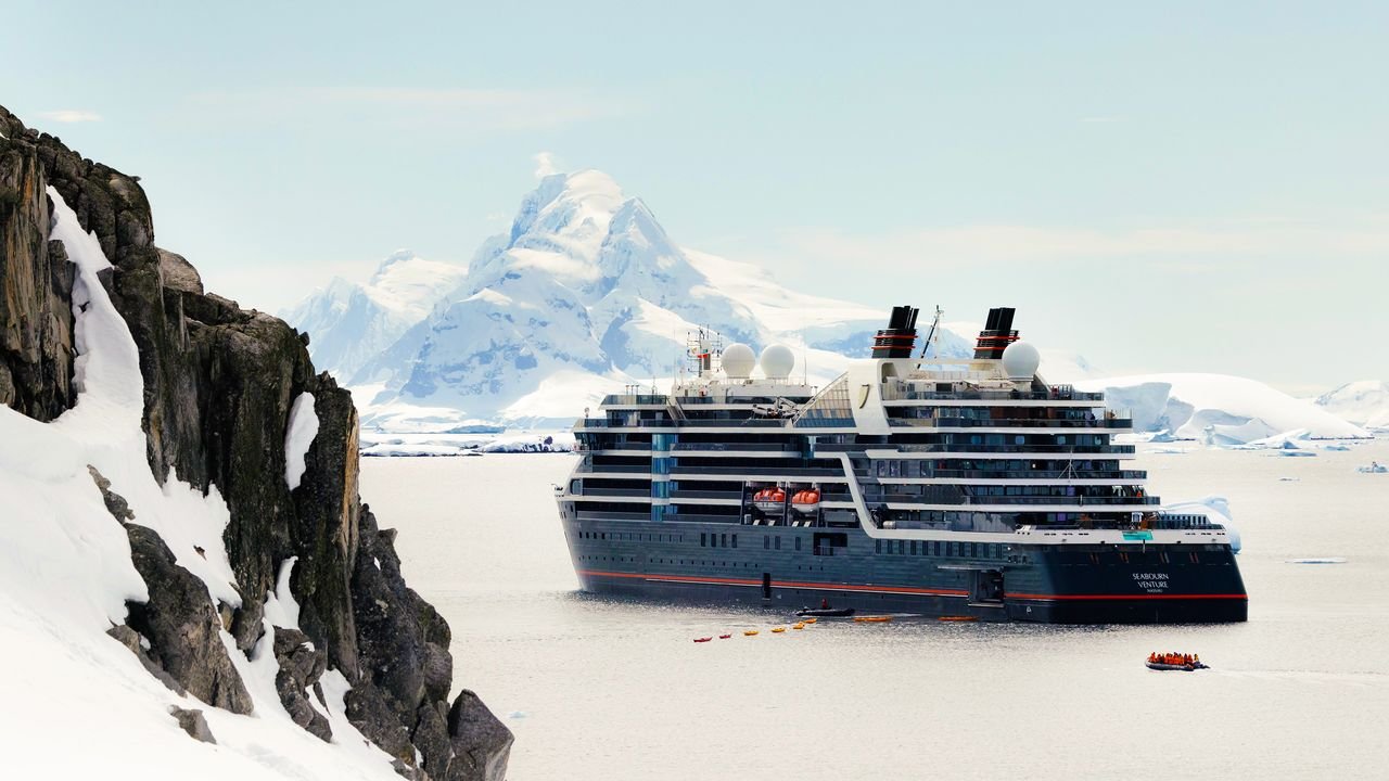 Pole-to-Pole Cruises: Arctic-to-Antarctic Itineraries Are the Latest Expedition Trend