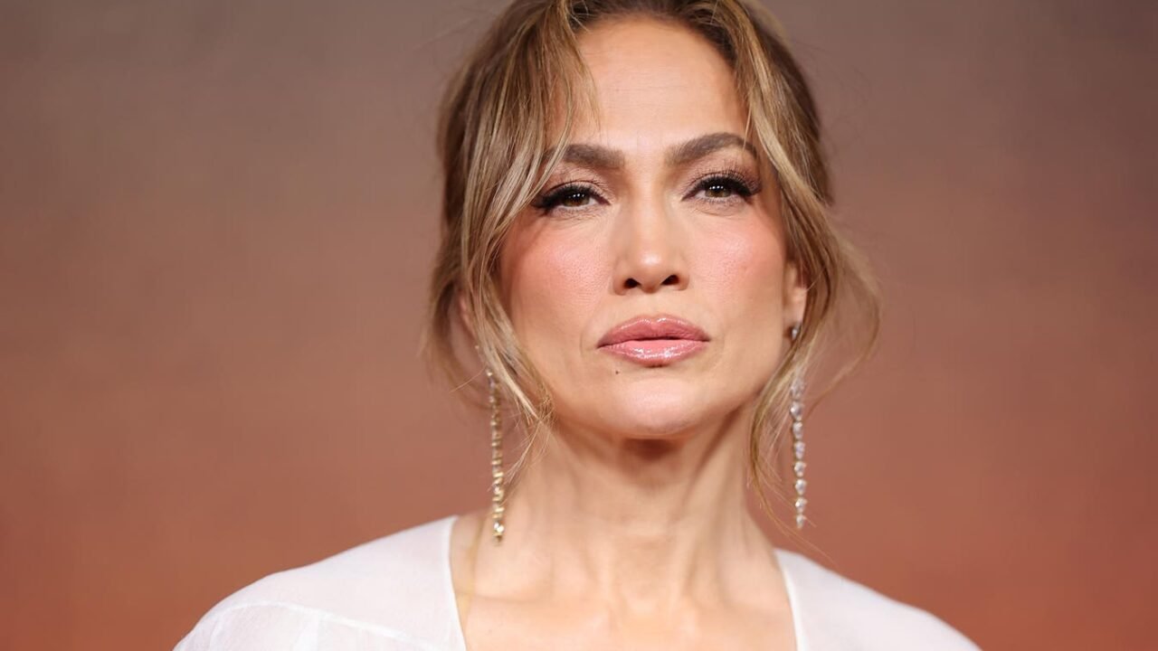 Jennifer Lopez Previews ‘Kiss Of The Spider Woman’ Musical With Title Track