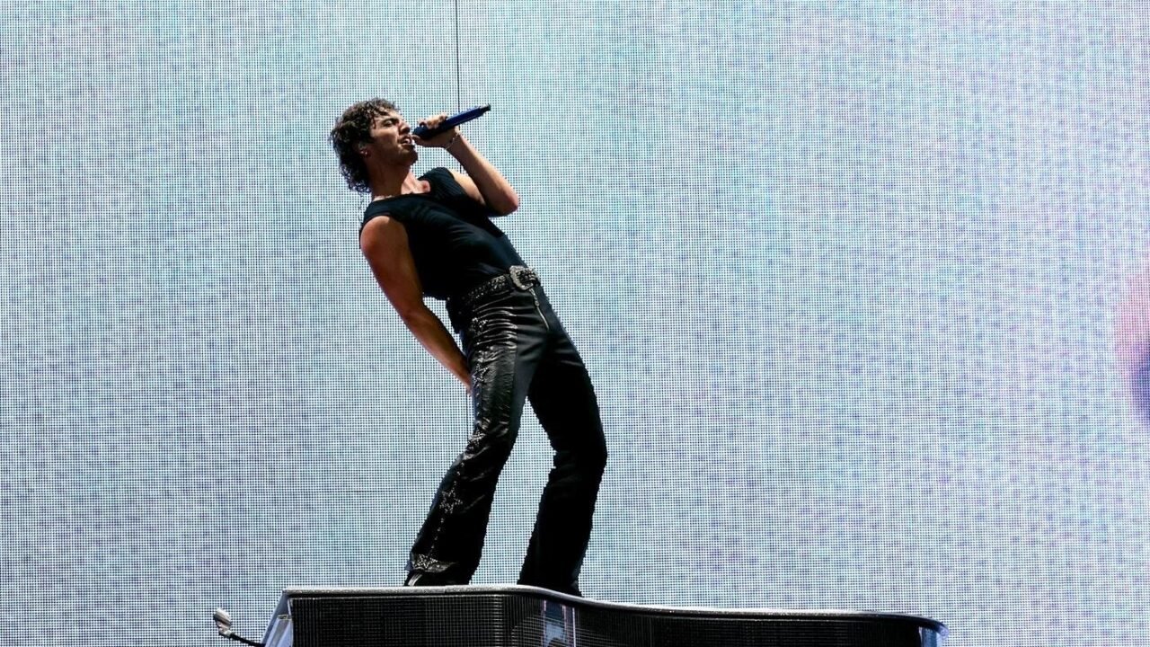 Benson Boone Surges On The Charts — And It’s Still All About One Smash