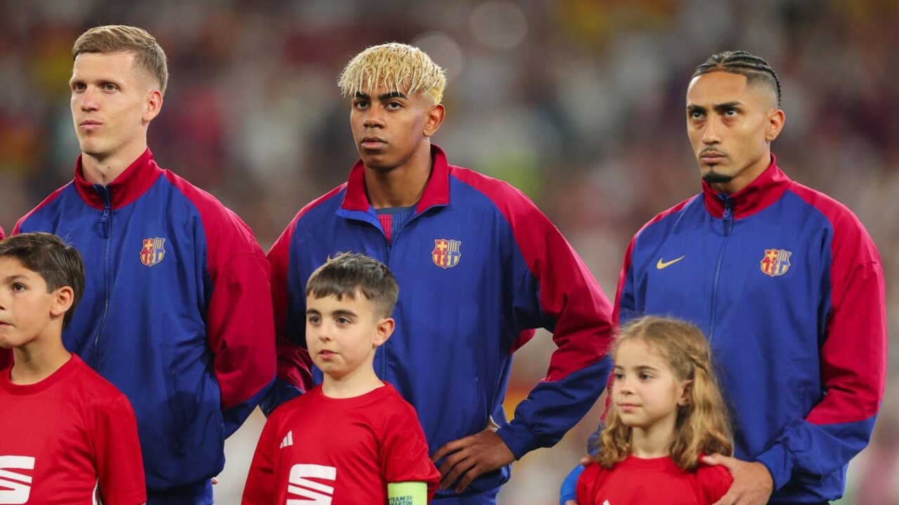 Flick Could Drop FC Barcelona Heavyweight For Valencia Clash