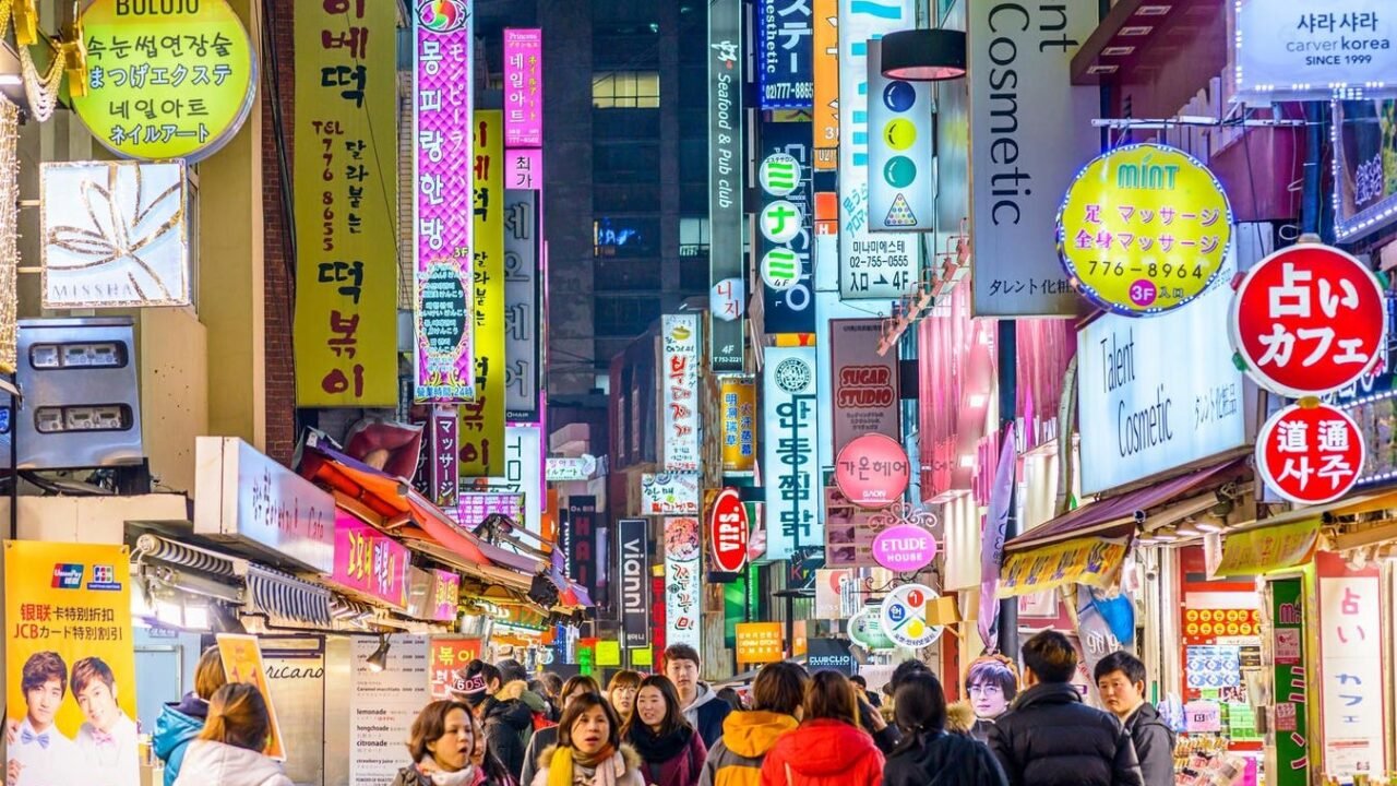 3 KPop Demon Hunters Tours That Are More Than Photo Ops