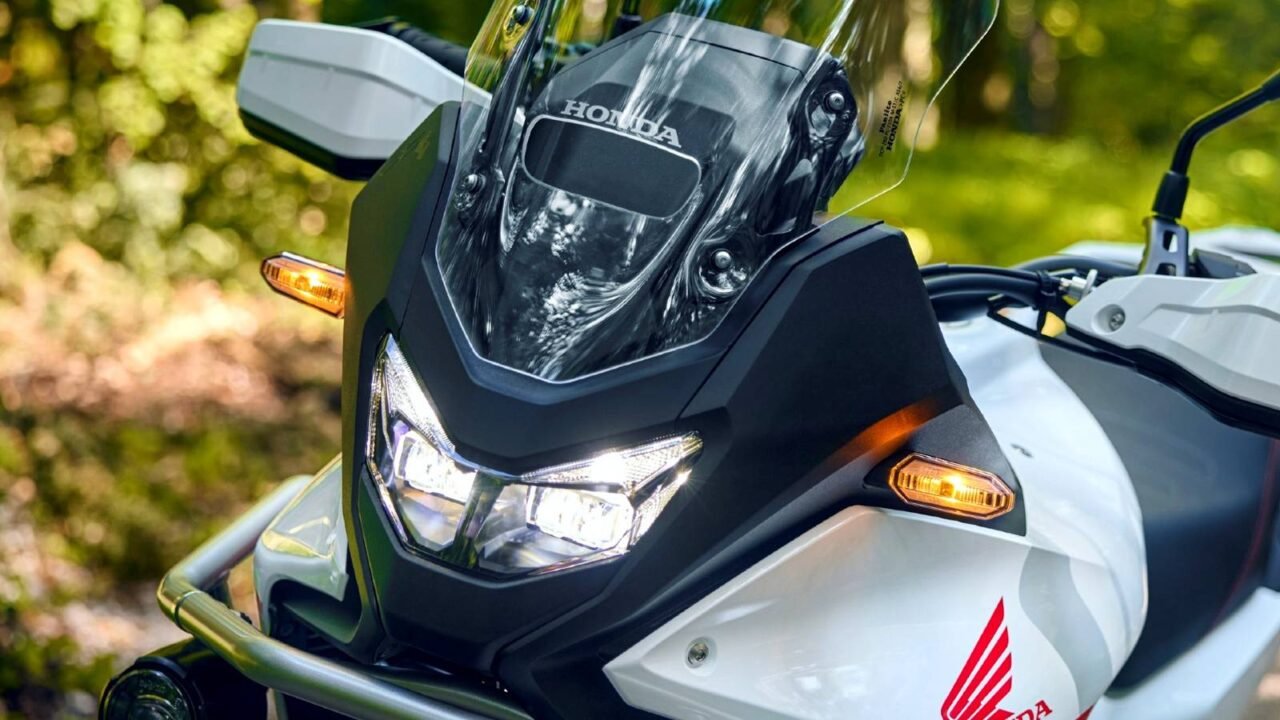 10 Honda And Suzuki Motorcycles That Are Perfect Blend Of On-Road And Off-Road Riding