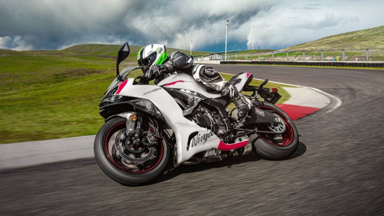 The Yamaha R9-Rivaling Sports Bike With More Power For Less Money