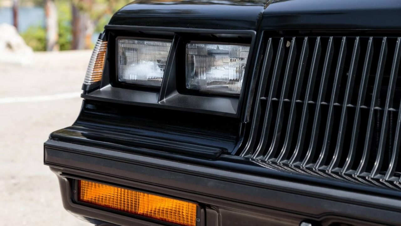 Sleeper Cars Quietly Disappeared From Our Roads