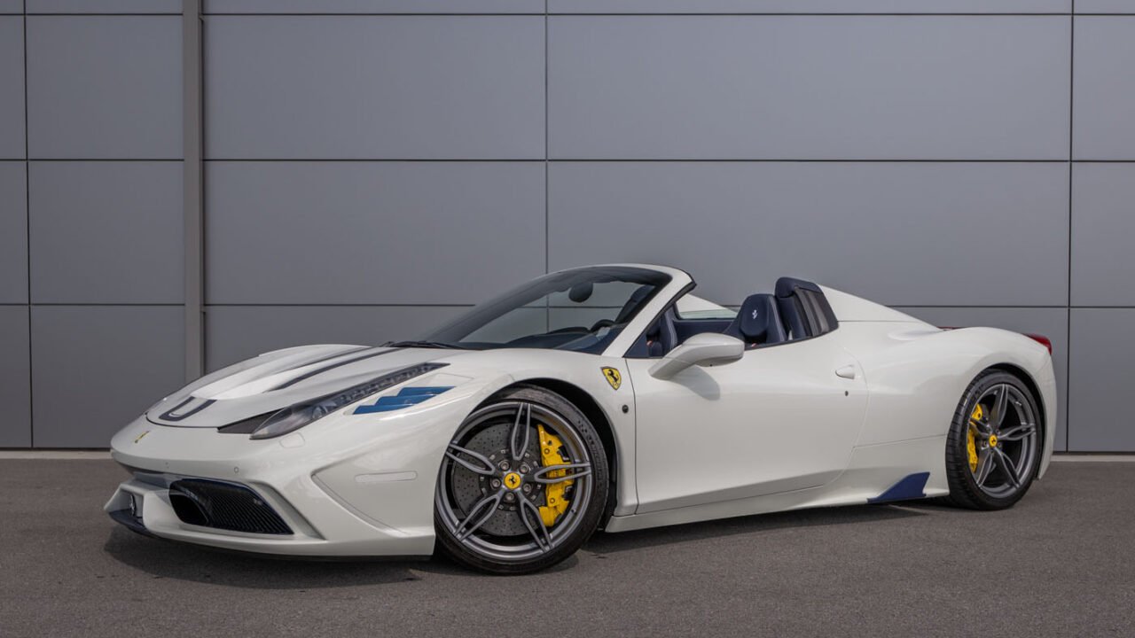 Ultra-Rare 2015 Ferrari 458 Speciale Aperta For Sale