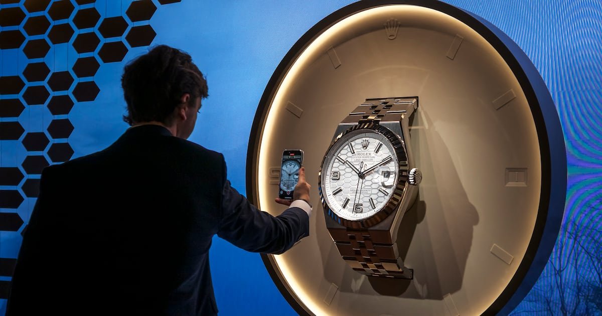 Swiss Watchmakers Sound Upbeat on US as Long as Stocks Last