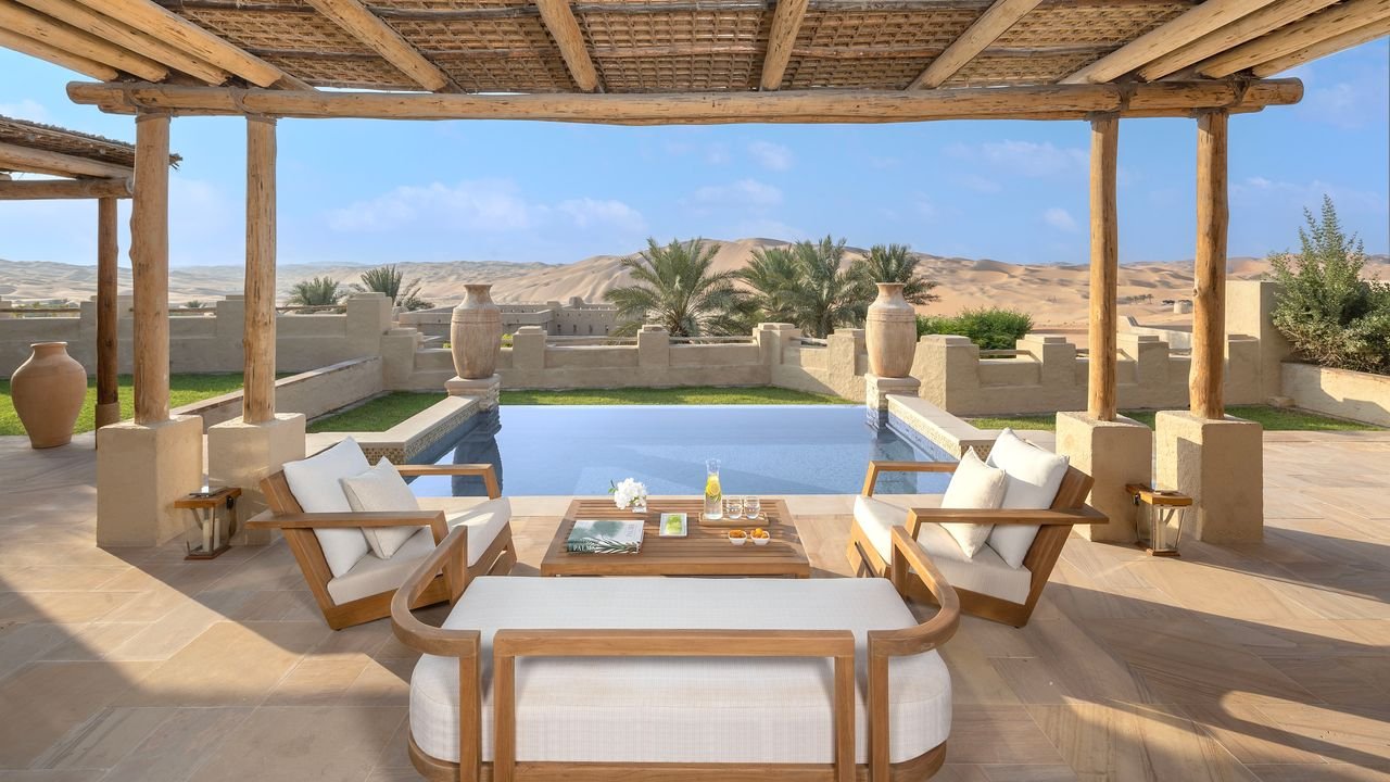 8 Stunning Desert Resorts in the UAE