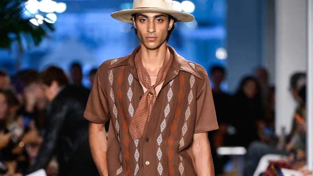 The designer offered a sun-drenched escape from reality in his menswear lineup.