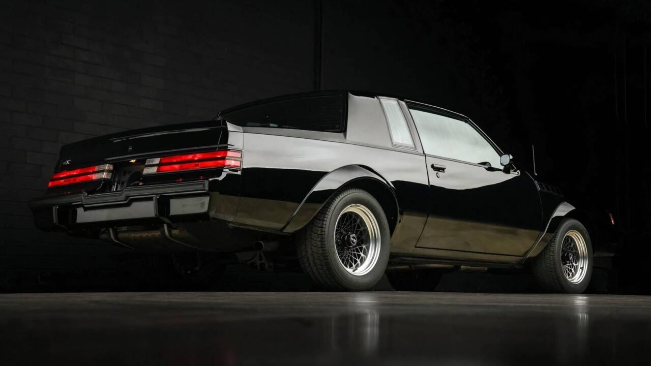 These 10 Cars Are The Epitome Of ’80s Coolness