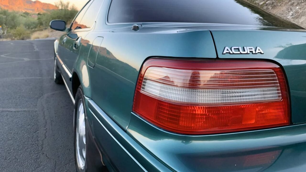 The 1990s Acura Vigor That Predicted Today’s Sport-Luxury Blend
