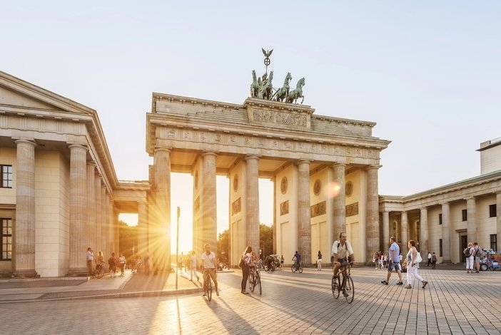 Berlin, I’m Yours | The Arbuturian