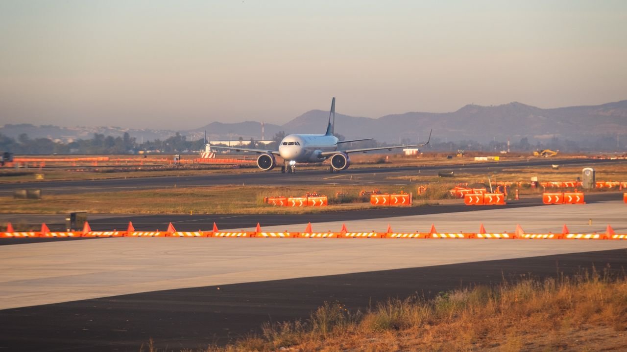 Shelter-in-Place Orders Lifted Across Mexico as Jalisco Flights Resume