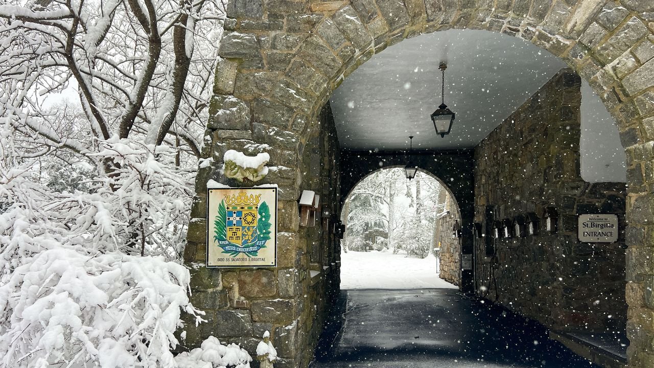 Retreating to a Connecticut Convent With the ‘Order of Hospitality’