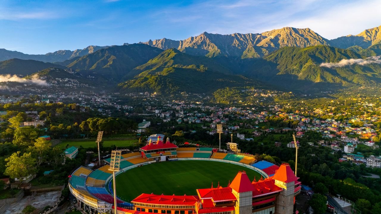In India, Few Experiences Are as Thrilling as a Local Cricket Match